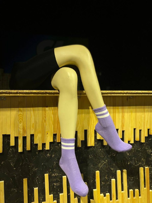 çember desenli lila renkli tenis çorap